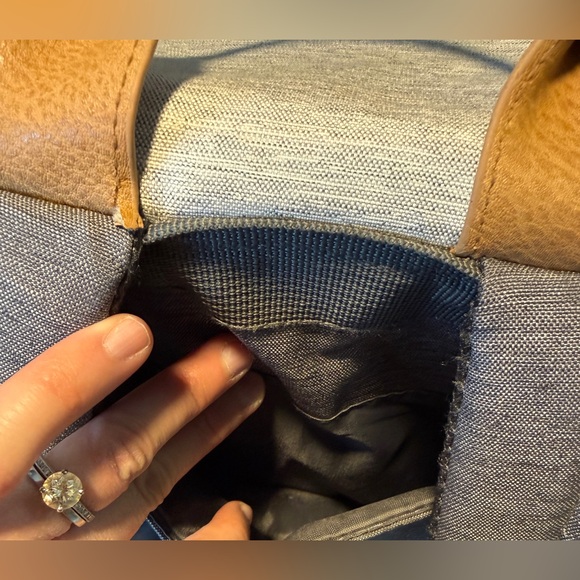 Eddie Bauer Cascade Back Pack Diaper Bag - Black/Gray - Picture 10 of 16